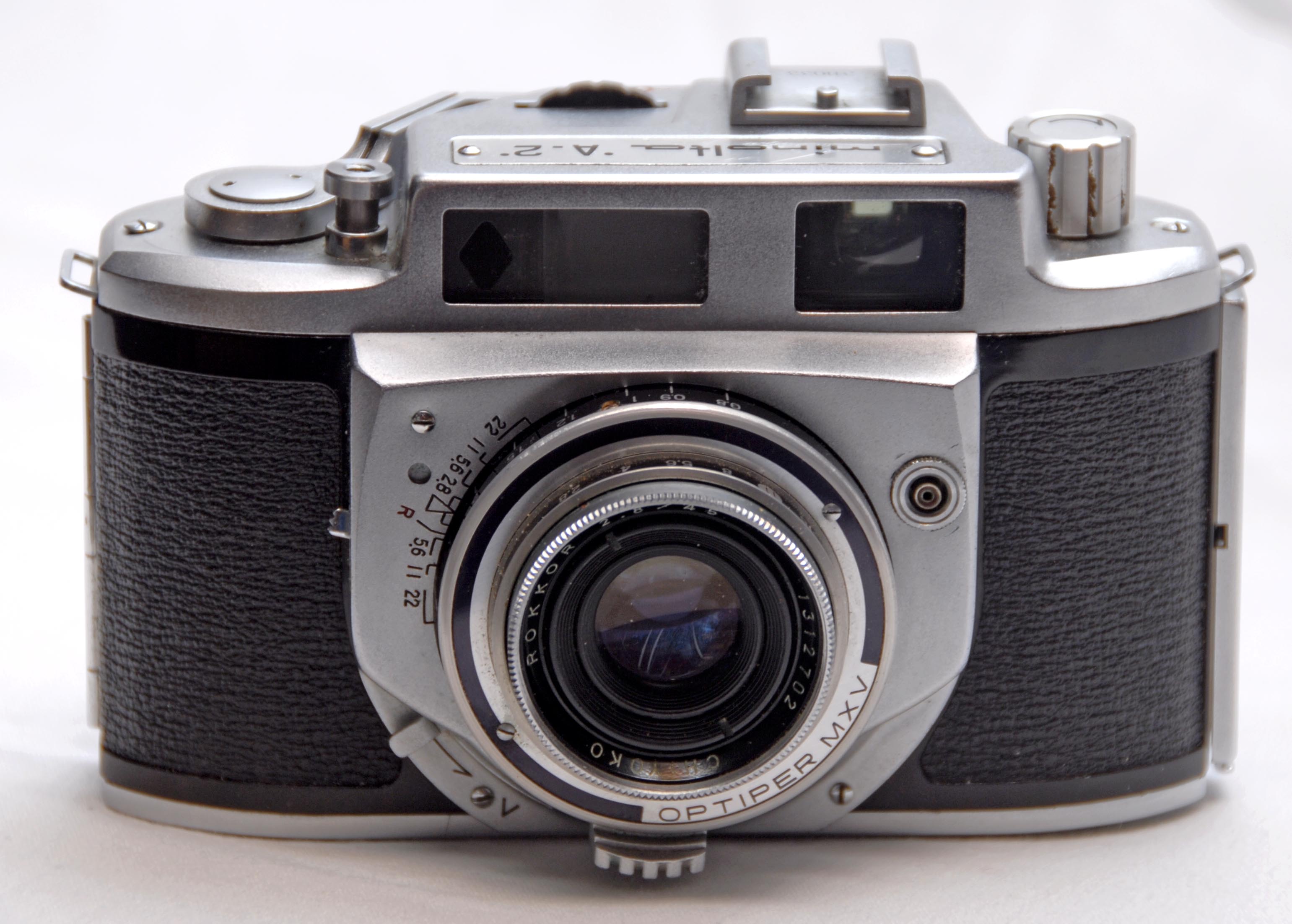 MINOLTA A2